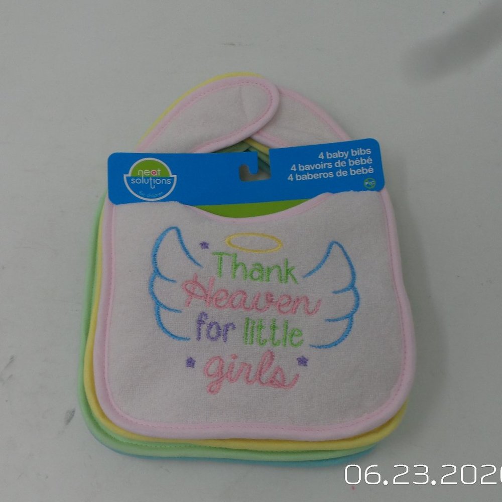 Neat Solutions Bib Set of 4